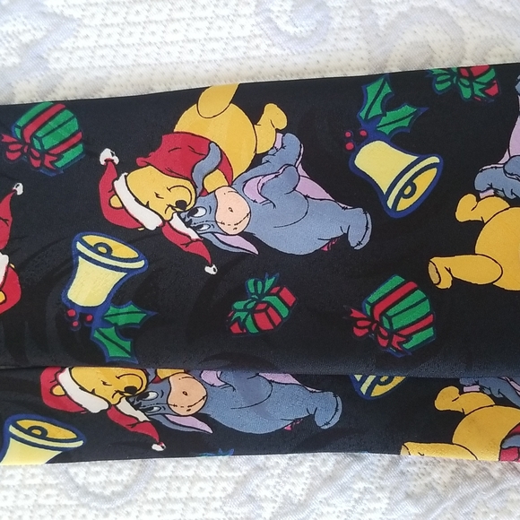 WINNIE THE POOH  CHRISTMAS TIE WITH POOH AND EGOR . - Picture 7 of 7
